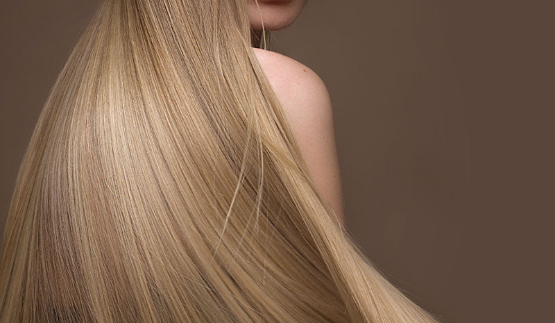 Che cos’è la cheratina? A cosa serve e come introdurla nella tua beauty routine