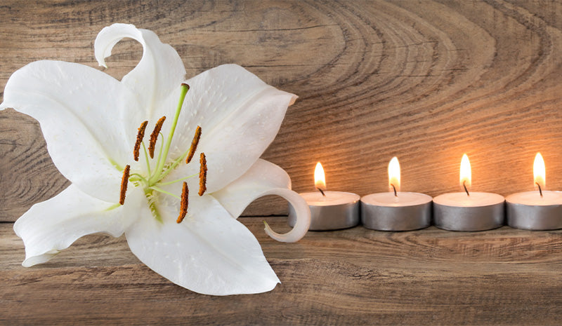 Candele bianche significato e decorazioni