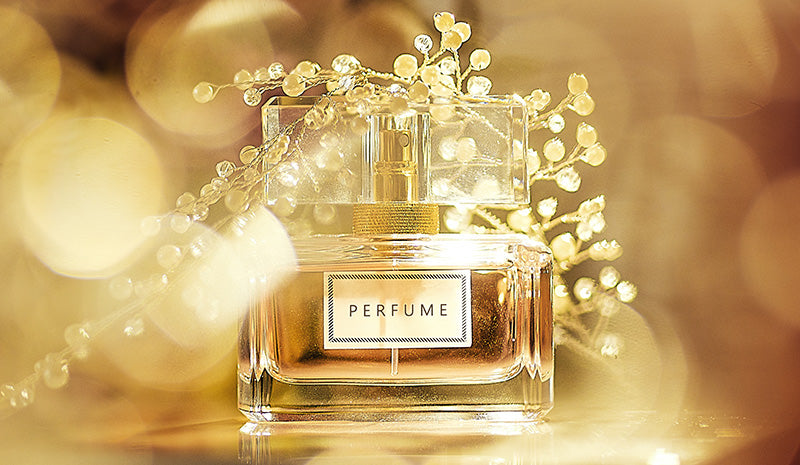 La chiara differenza tra eau de toilette e eau de parfum. Guida completa alla scelta