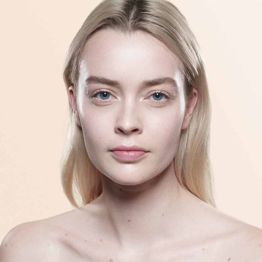 Armani Luminous Silk Foundation 02-7