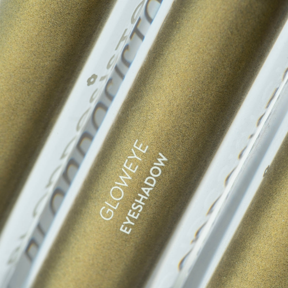 Blonde Sister Gloweye Eyeshadow 08 Precious Green-3