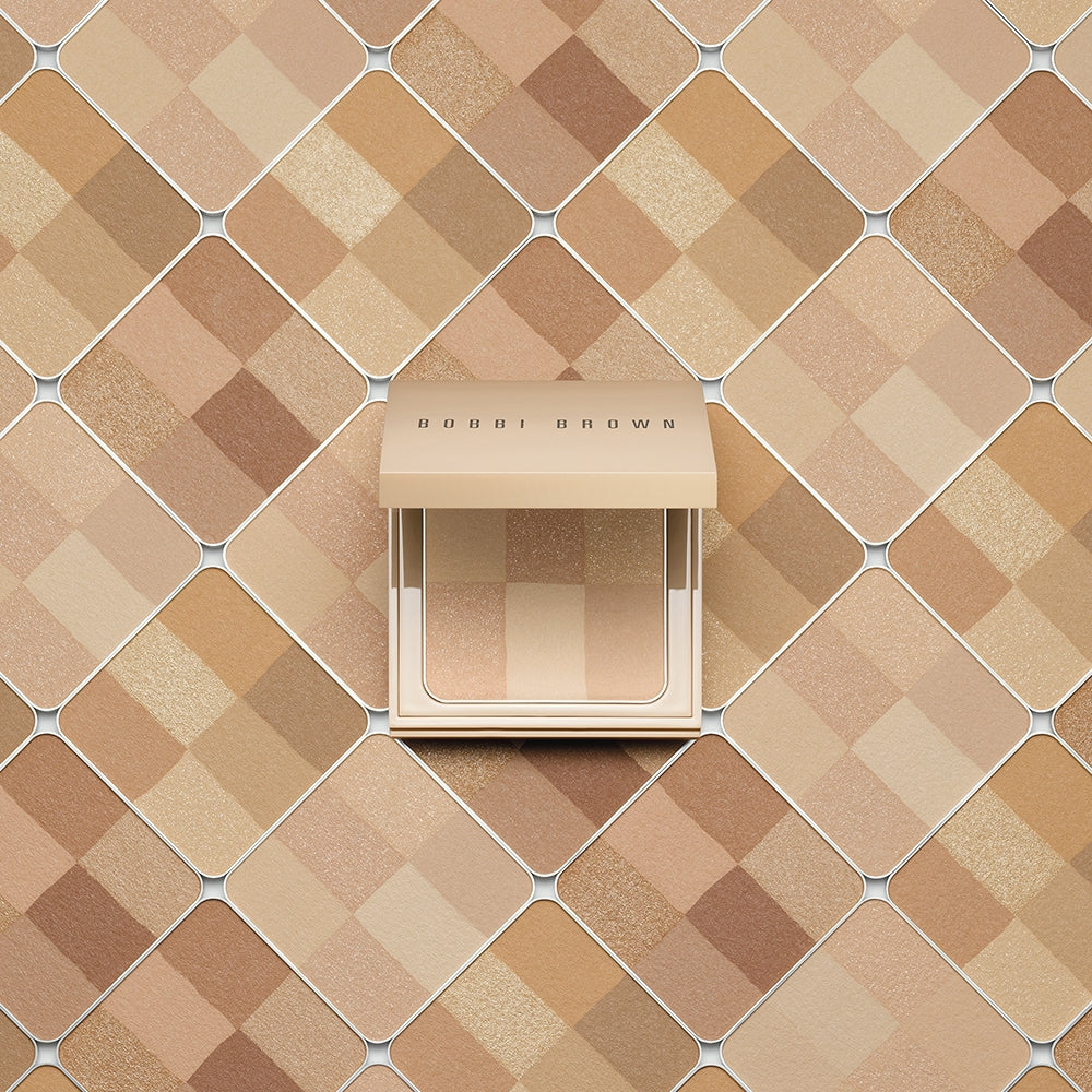 Bobbi Brown Nude Finish Illuminating Powder Nude-3