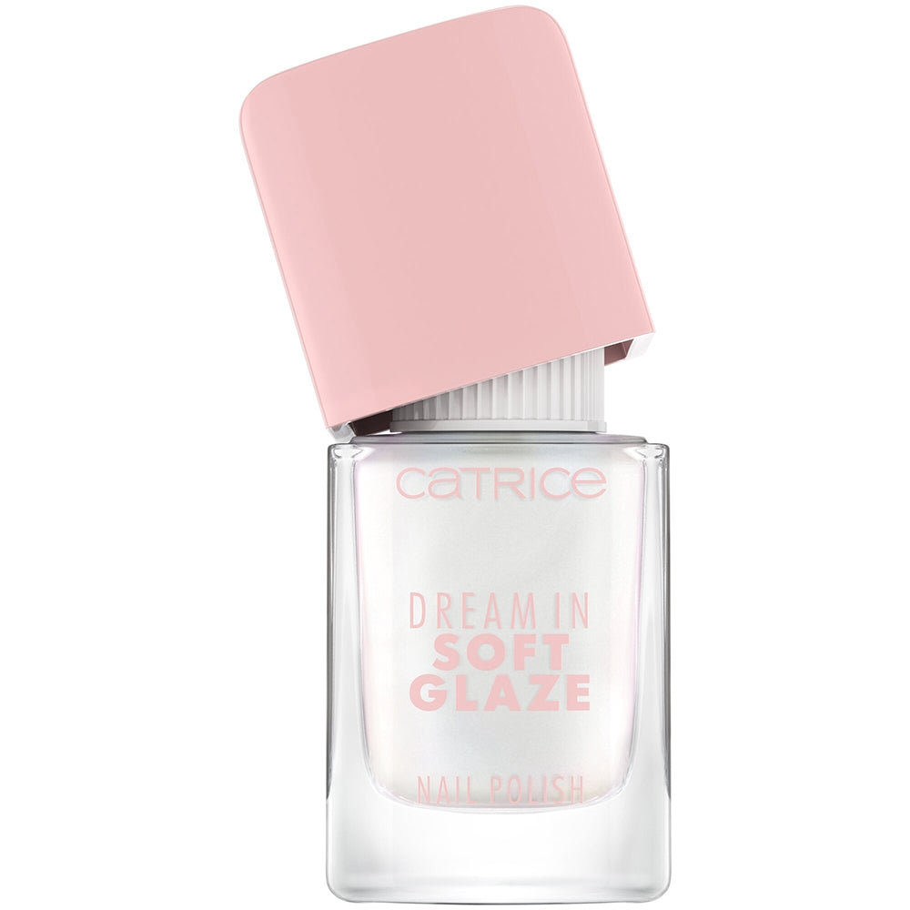 Catrice Dream In Soft Glaze Nails 010 Hailey Baby-3