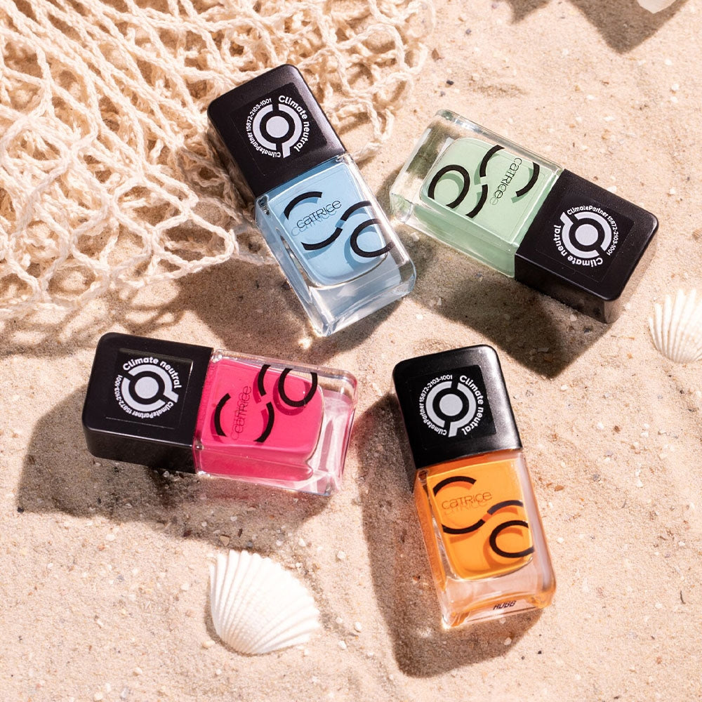 Catrice ICONails 173 Karl Said Très Chic-3