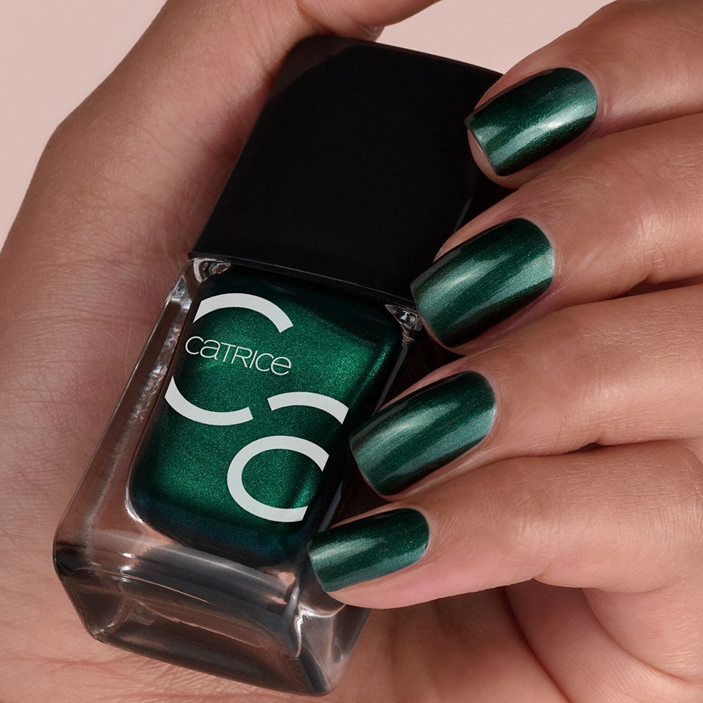 Catrice Iconails 158 Deeply In Green-5