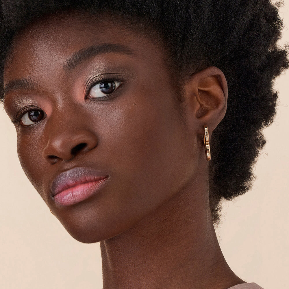 Catrice Pure Volume Magic 010 Burgundy Brown-10