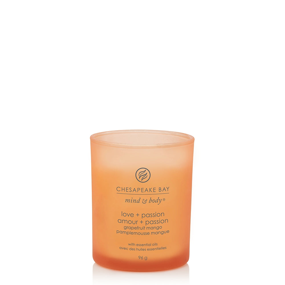Chesapeake Bay Candle Love & Passion (Grapefruit Mango)-2