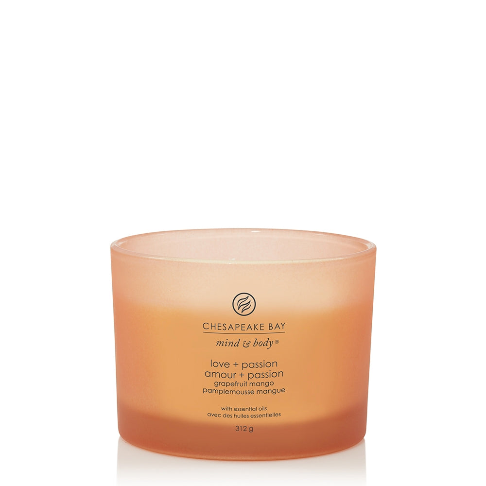 Chesapeake Bay Candle Love & Passion (Grapefruit Mango)-2