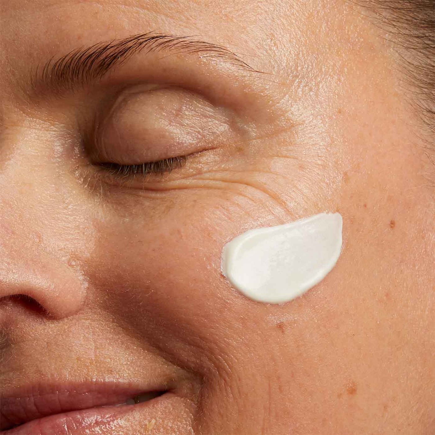 Clarins Nutri-Lumière Spf15-4