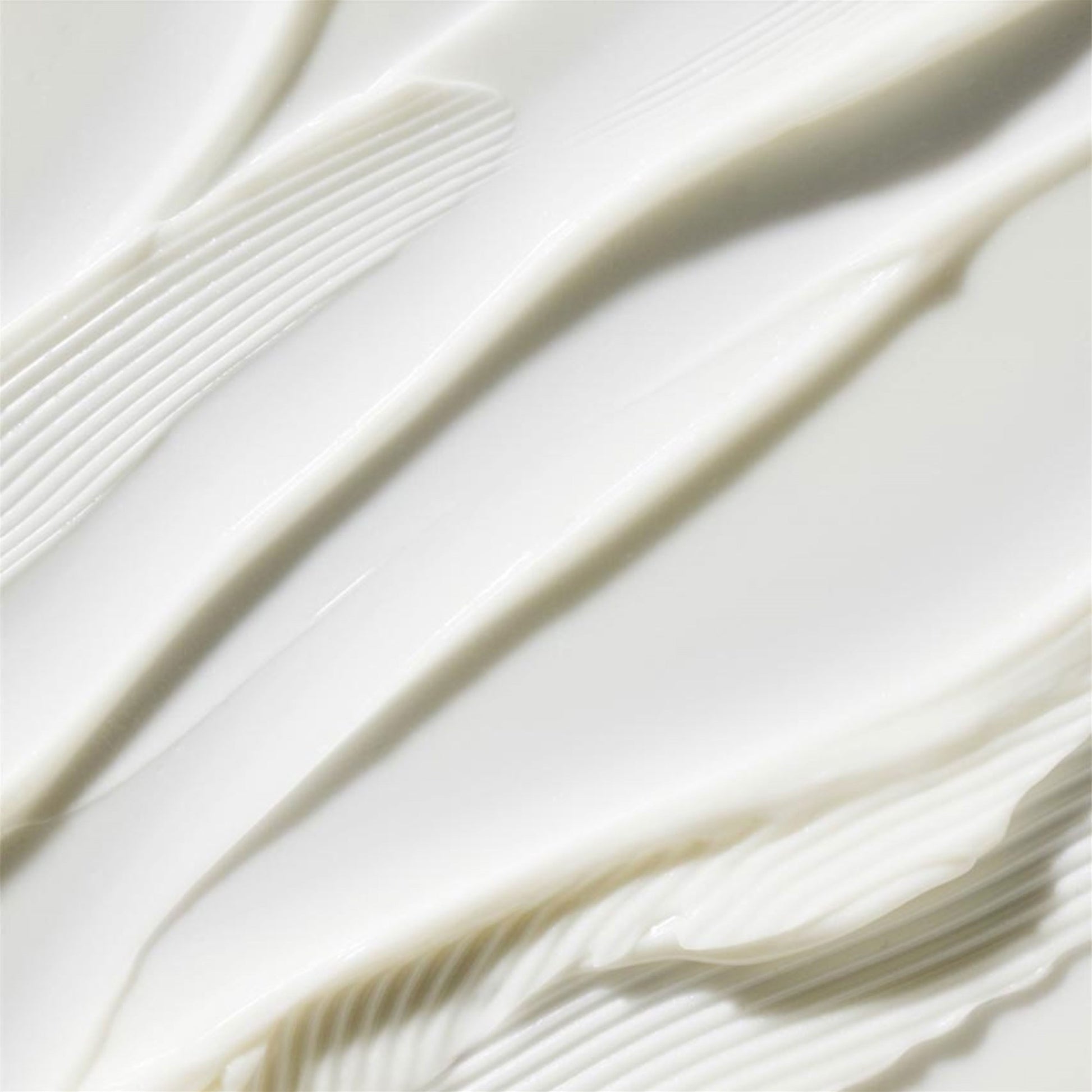 Clinique All About Eyes™ Brightening Serum Concentrate-4