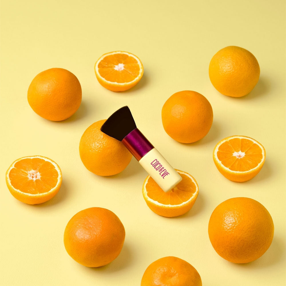 Coco&Eve Sunny Honey Deluxe Vegan Kabuki Brush-4