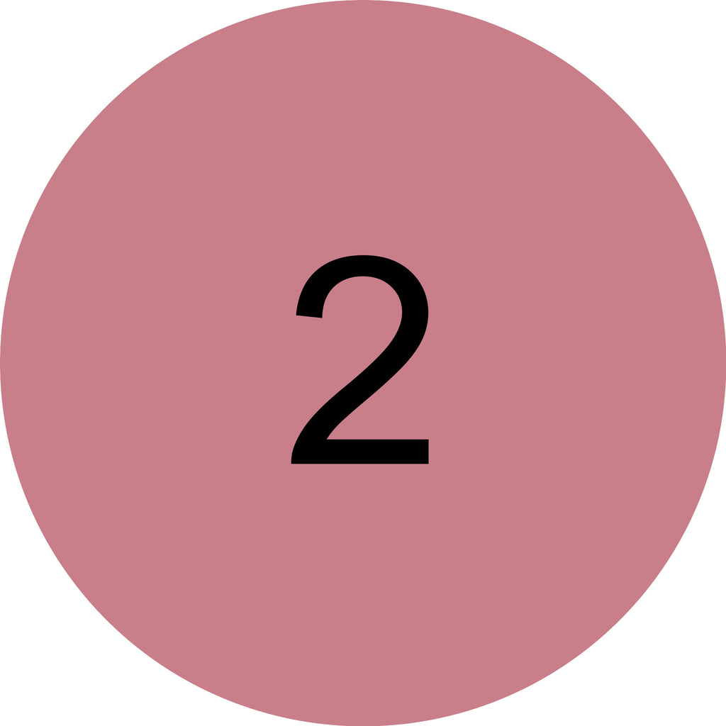 ESSENCE Poutline Soft Glide 02 Pinky Promise-4