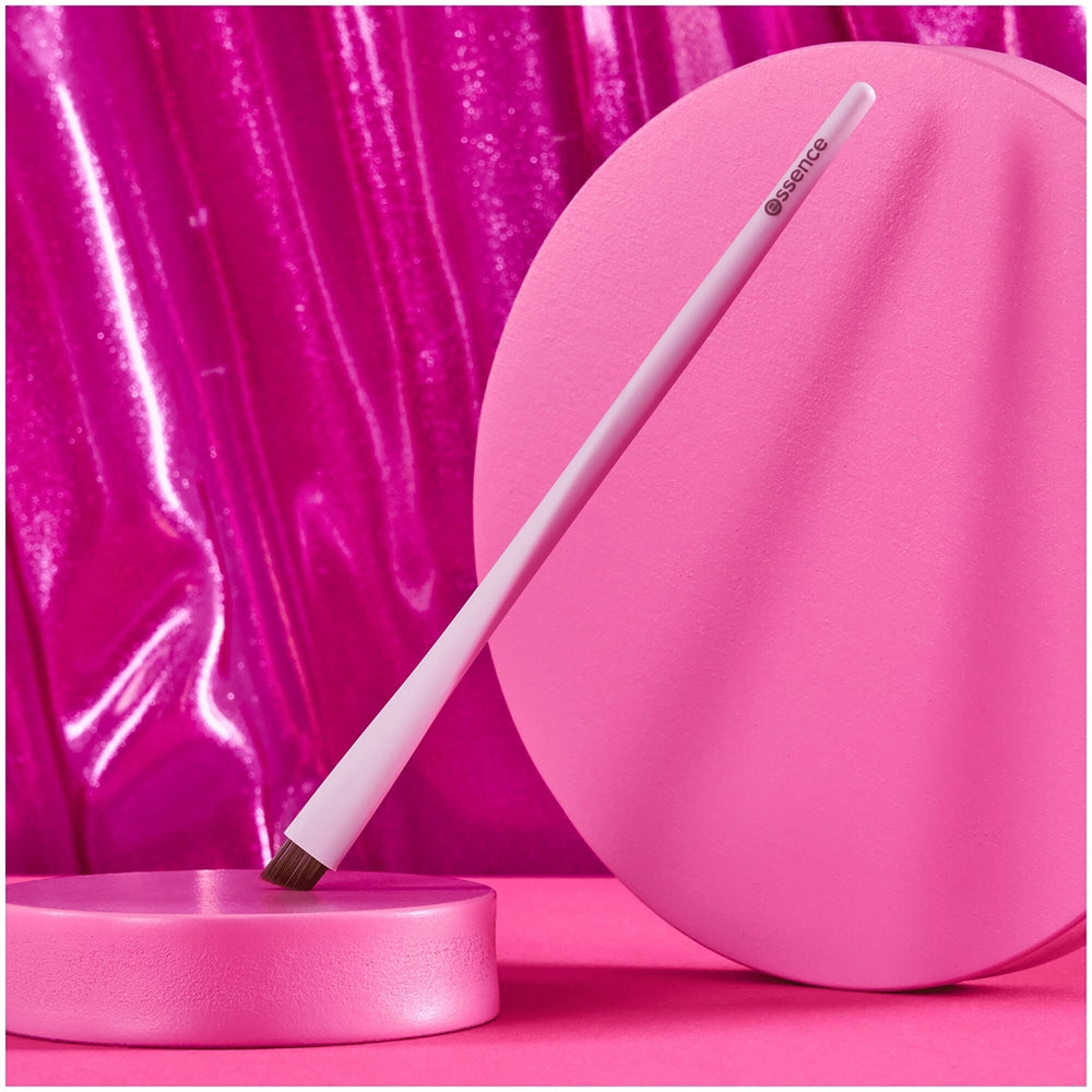 Essence Brow Brush 01 Brows On fleek-4
