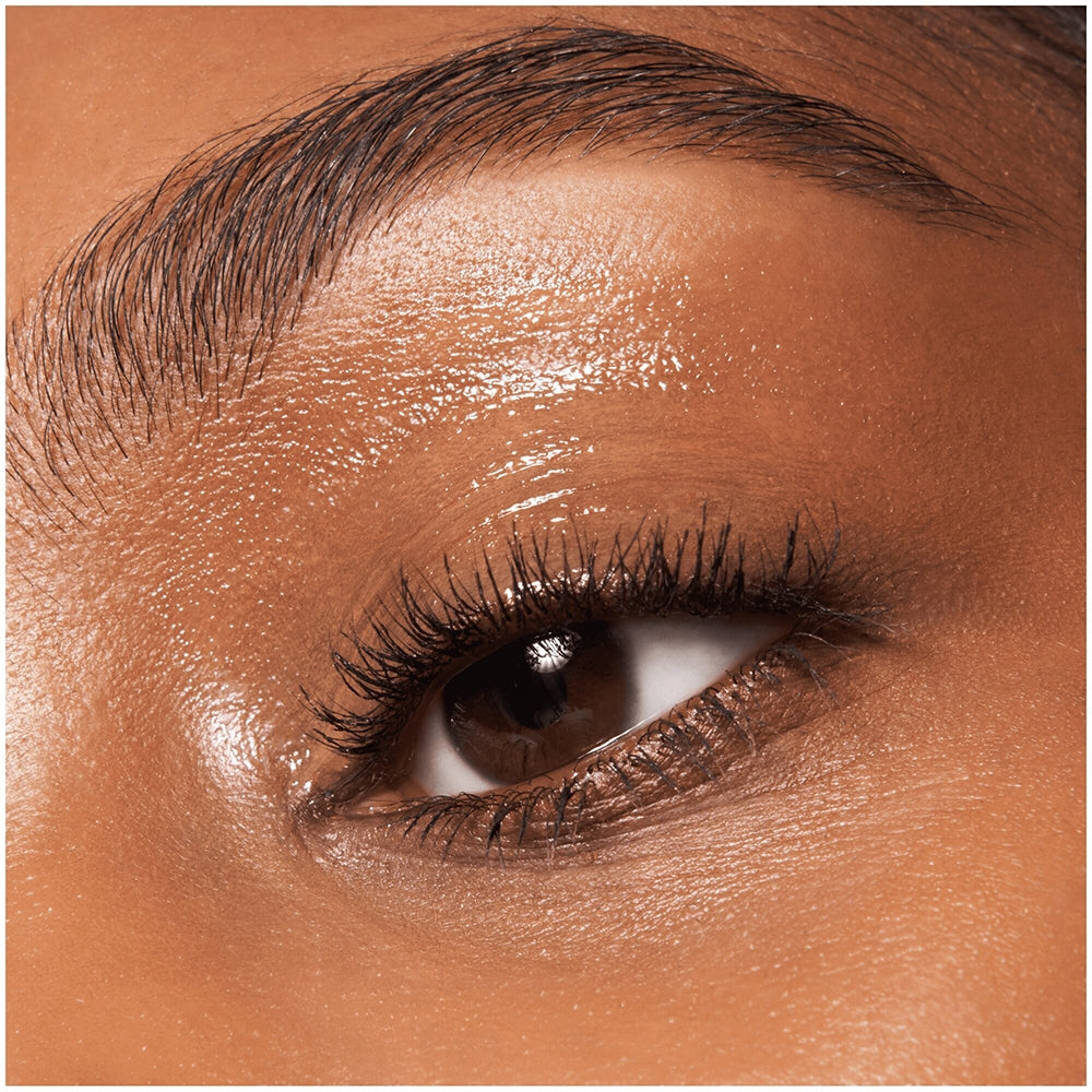 Essence Dewy Eye Gloss Liquid Shadow 01 Crystal Clear-11