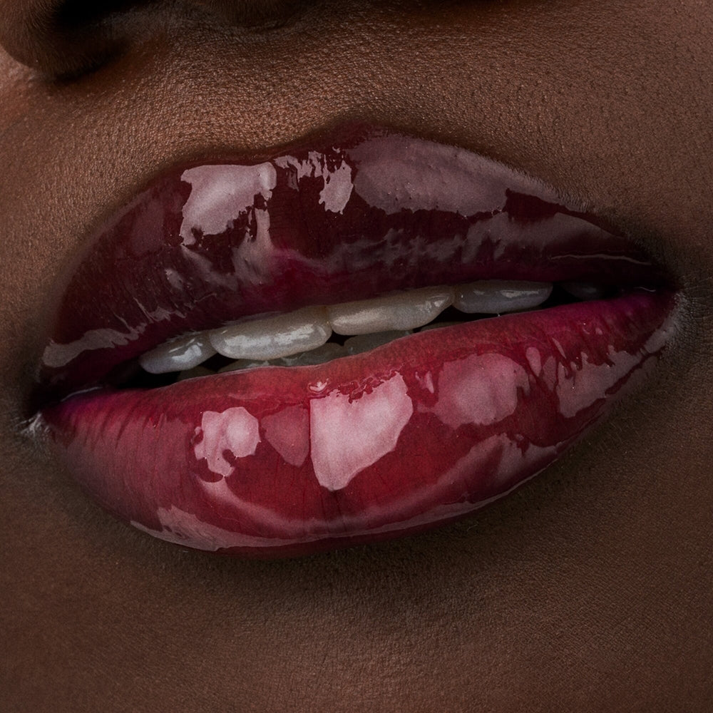 Essence Glossin' Glow 020 Drama Mama-8