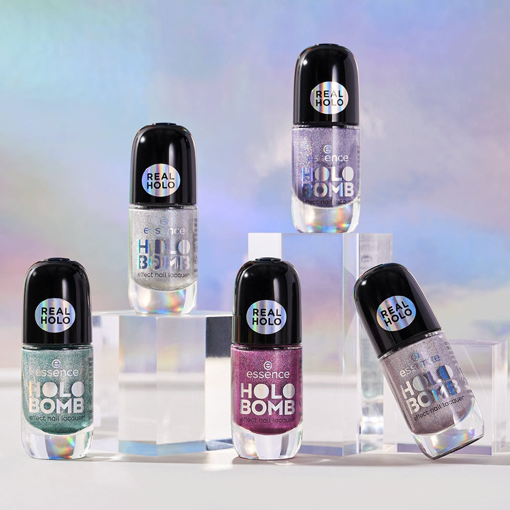 Essence Holo Bomb Effect Nail 01 Ridin' Holo-6