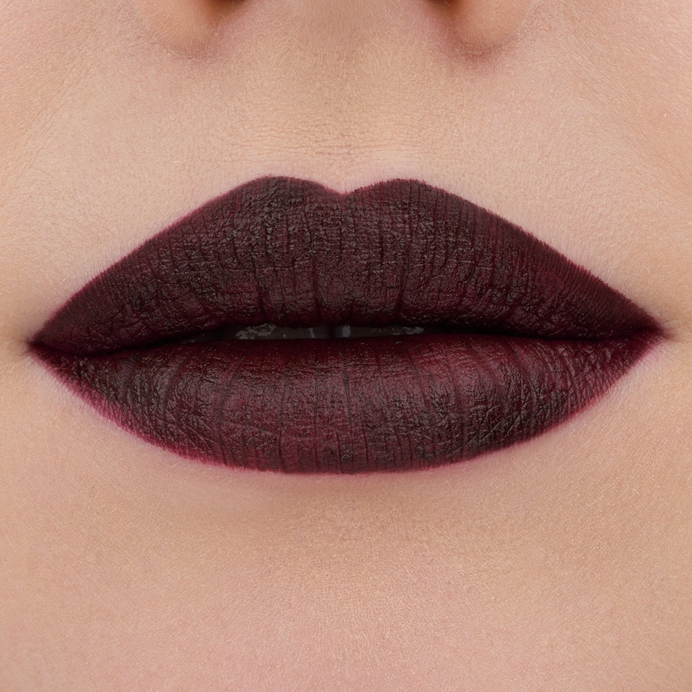 Essence Hydra Matte 412 Everyberry's Darling-5