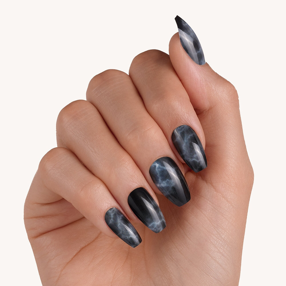 Essence Nails In Style 17 You're Marbellous-3