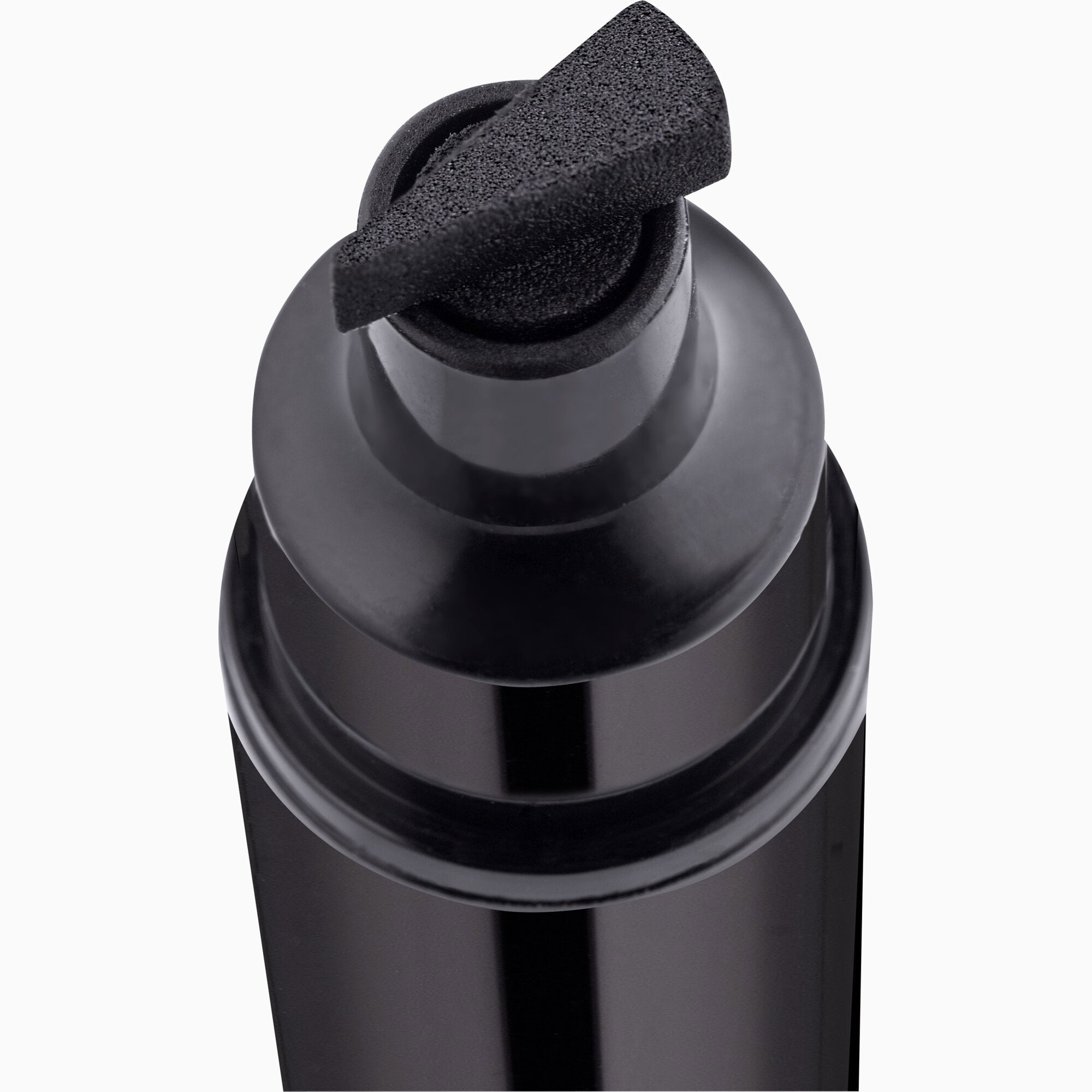 Essence Quick Wing! 01 Black-3