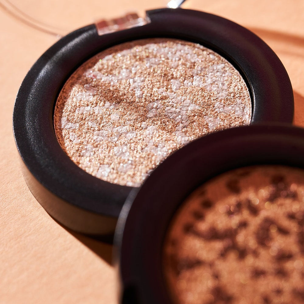 Essence Soft Touch Eyeshadow 09 Apricot Crush-3