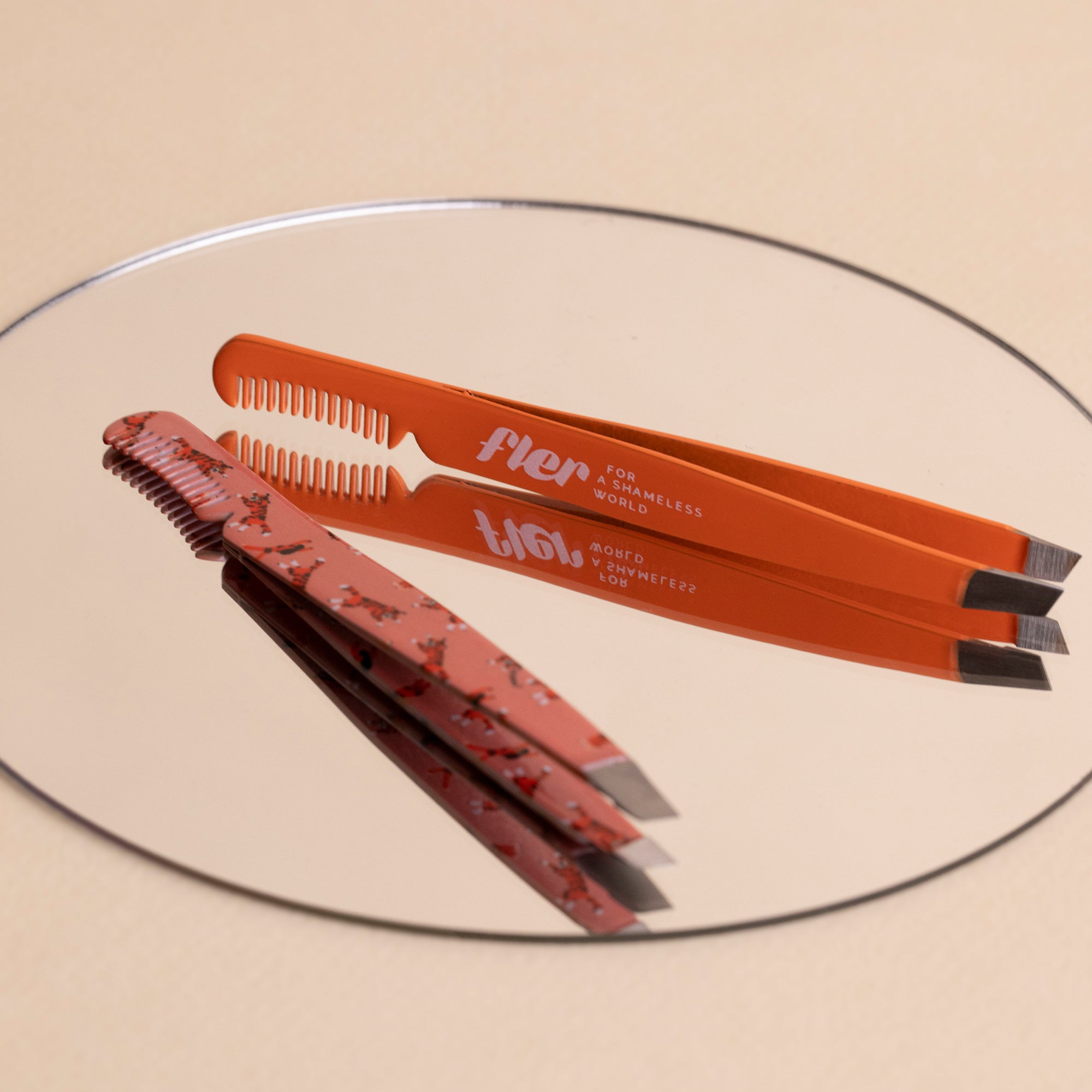 Fler Pinzetta Sopracciglia Con Pettinino Solid Orange-4