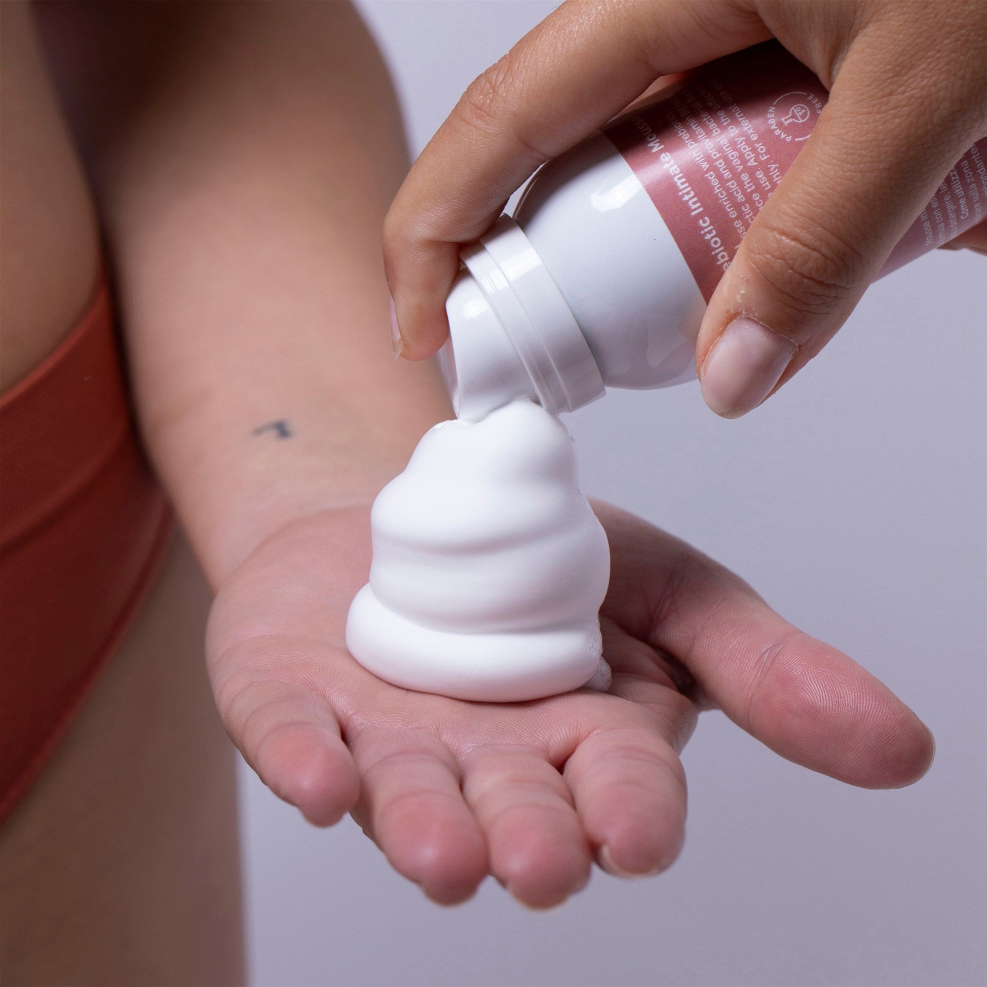 Fler Velvet Care Prebiotic Intimate Mousse-2