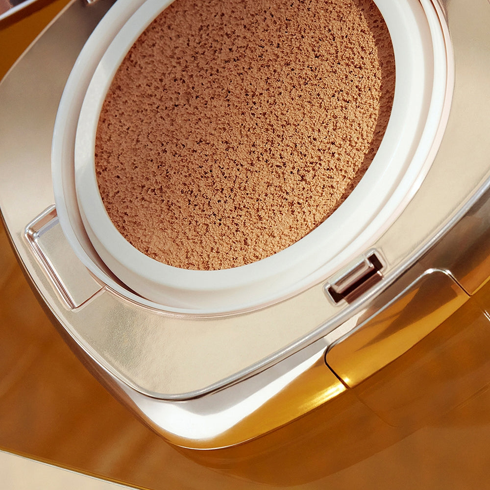 La Mer The Luminous Lifting Cushion Foundation SPF20 Warm Vanilla-3