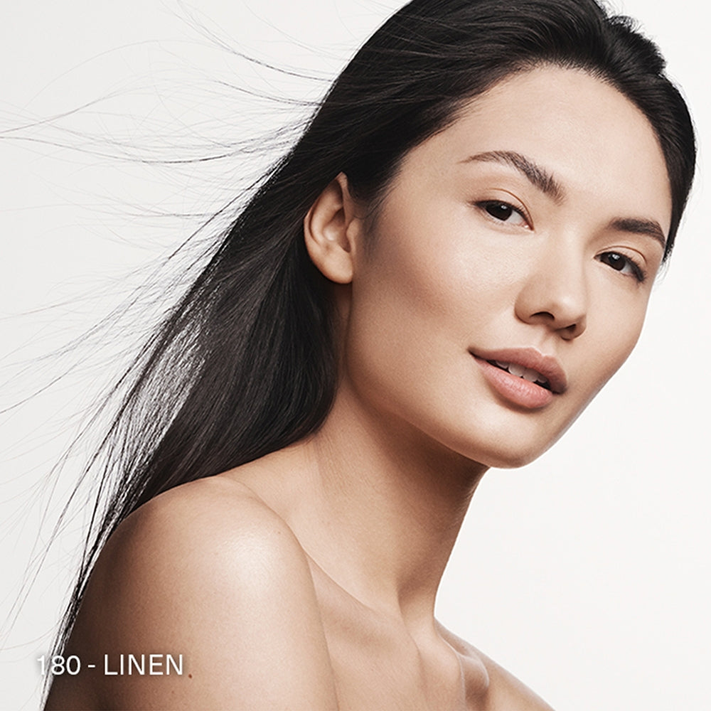 La Mer The Soft Fluid Long Wear Foundation SPF20 180 Linen-3