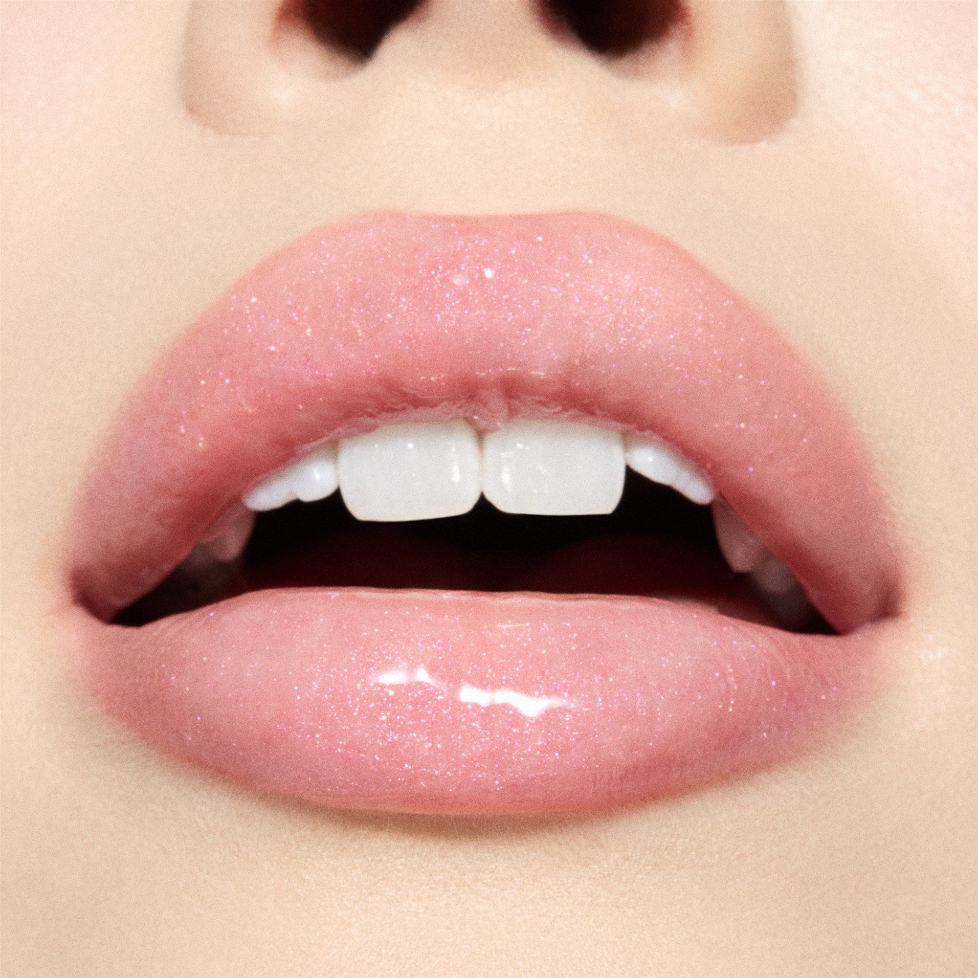 MAC Squirt Plumping Gloss -2