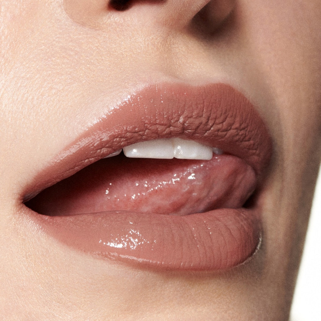 Mac Lustreglass Lipstick  Alone Time-3