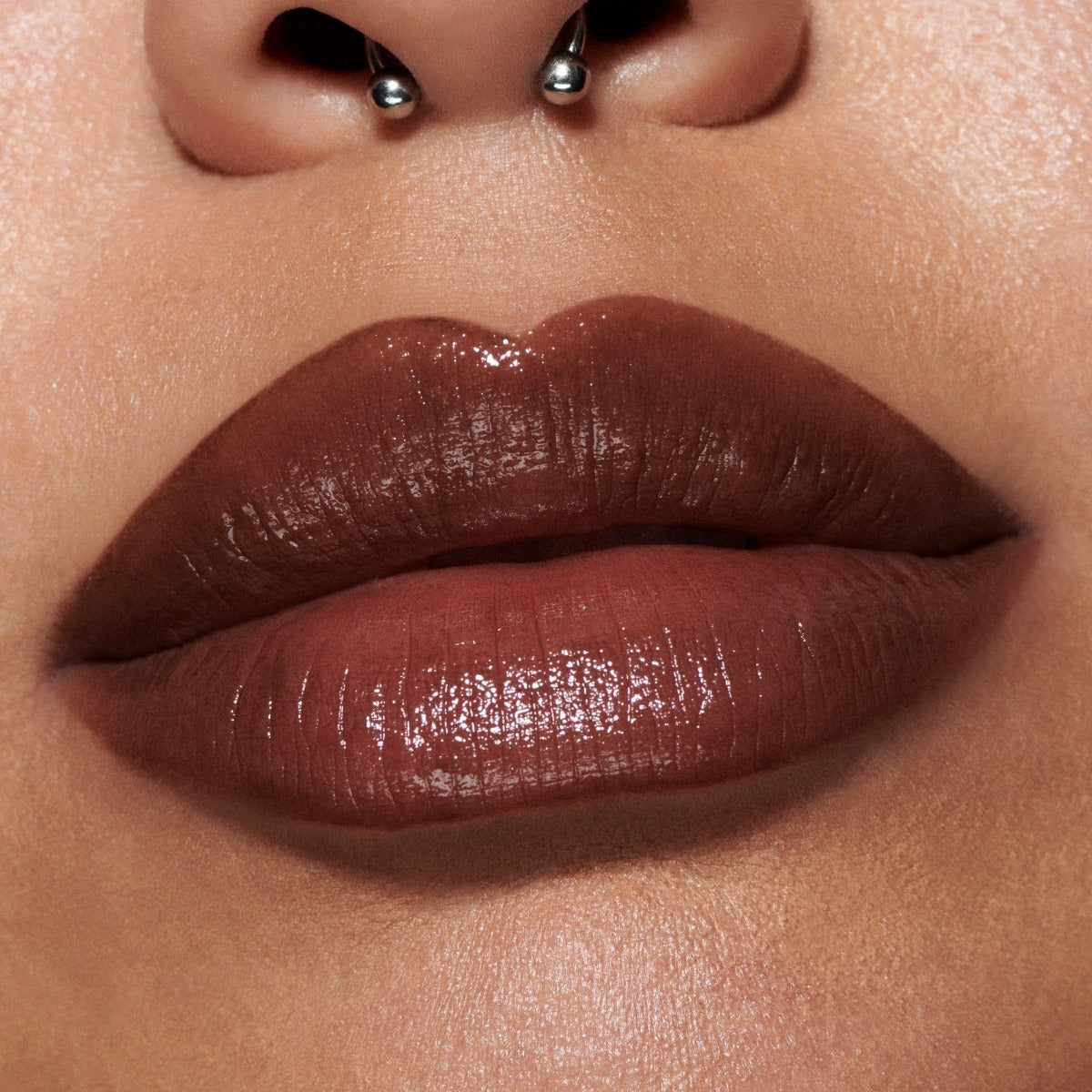 Mac Lustreglass Lipstick  Uncensored-3