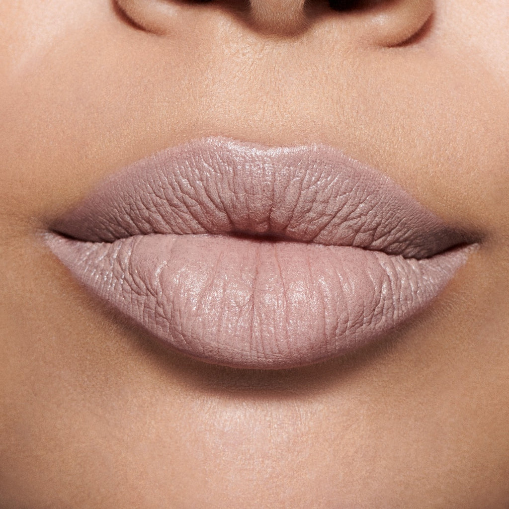 Mac MACximal Silky Matte Lipstick 	Acting Natural-3