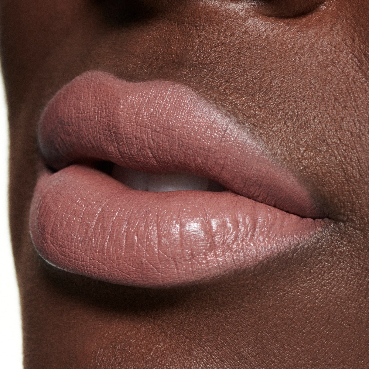 Mac MACximal Silky Matte Lipstick Cool Teddy-5