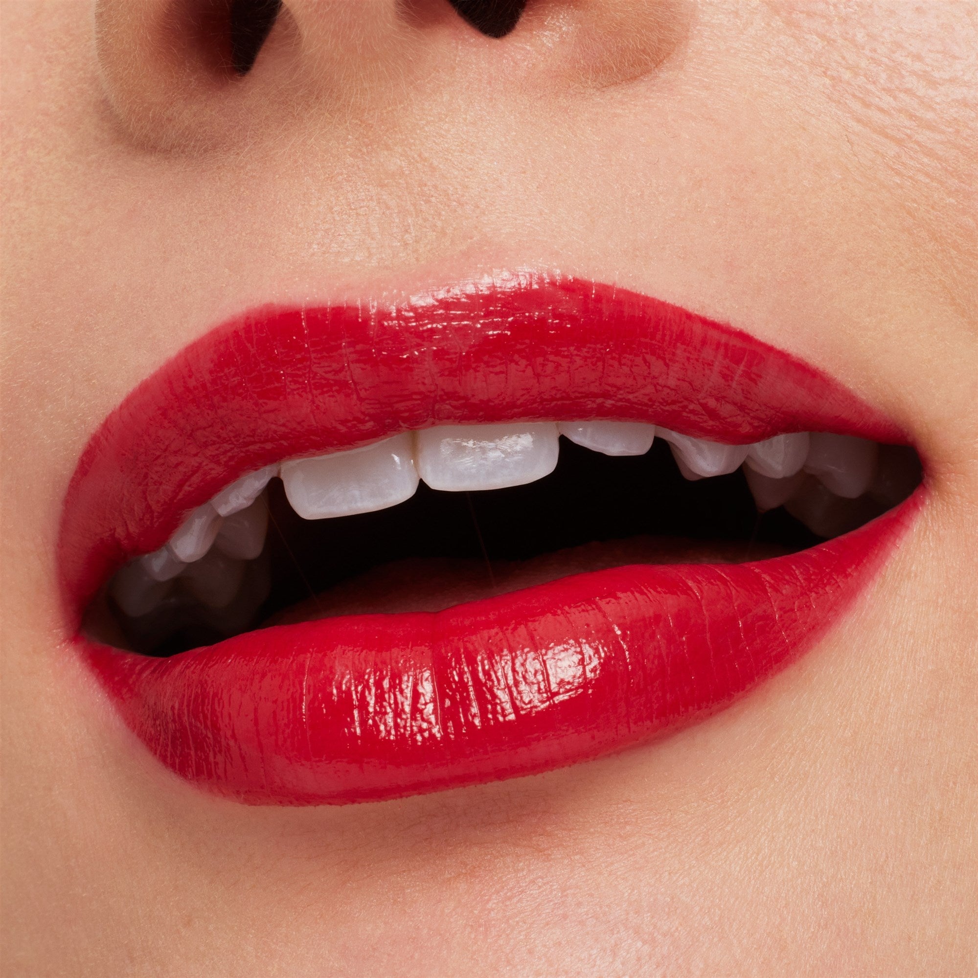 Mac MACximal Sleek Satin Lipstik   Brave-3