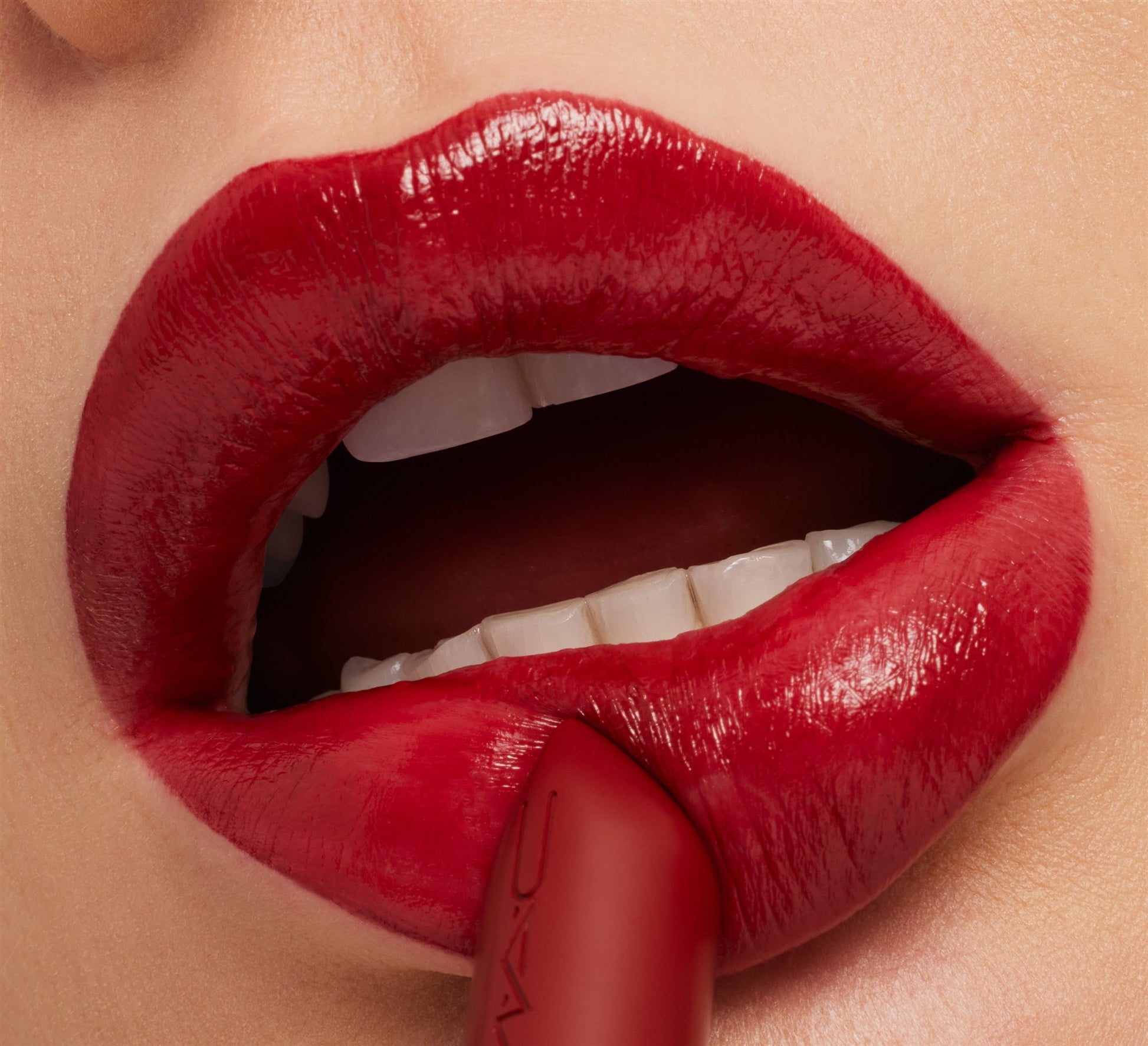 Mac MACximal Sleek Satin Lipstik   Dubonnet-3