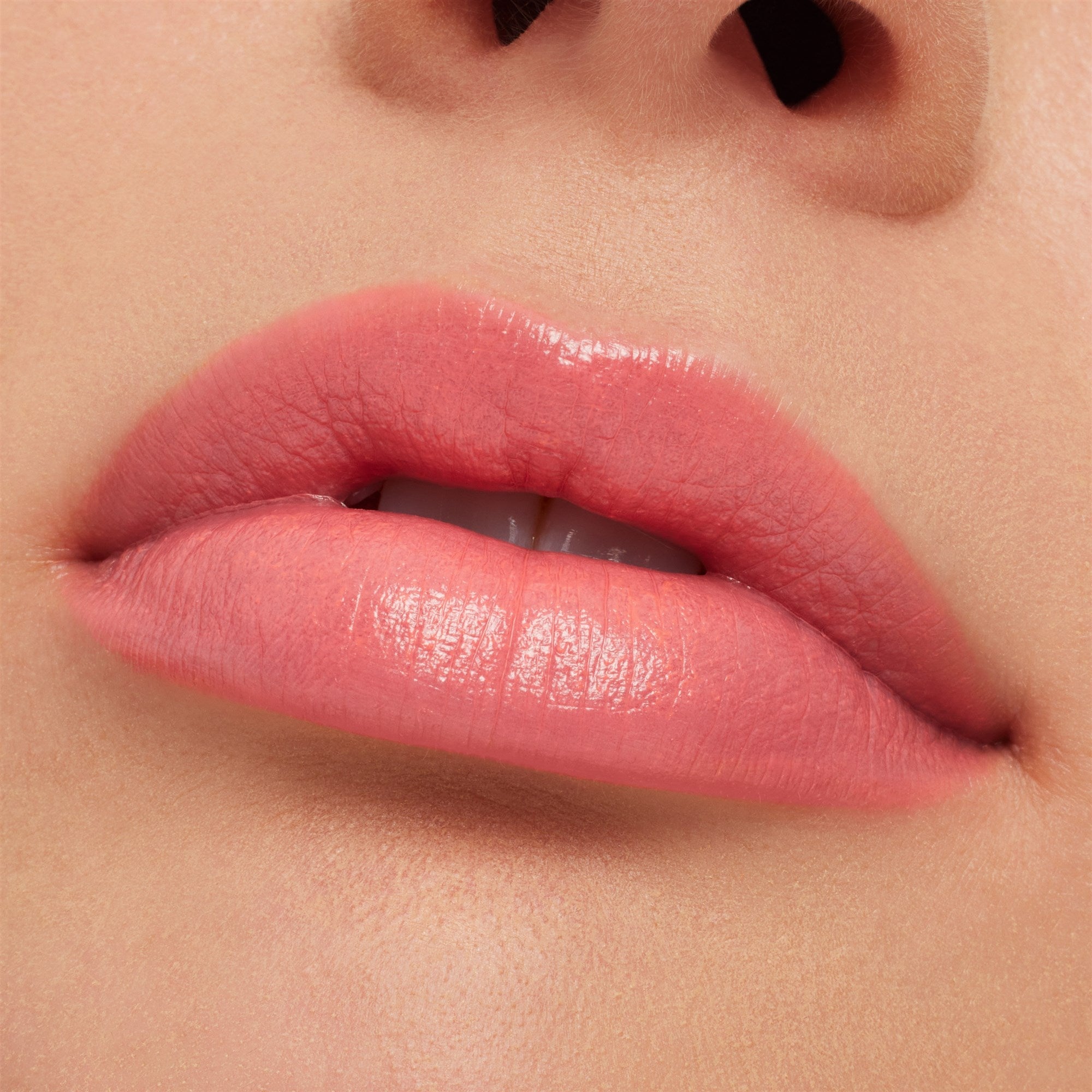 Mac MACximal Sleek Satin Lipstik   Grapefruit Pucker-3