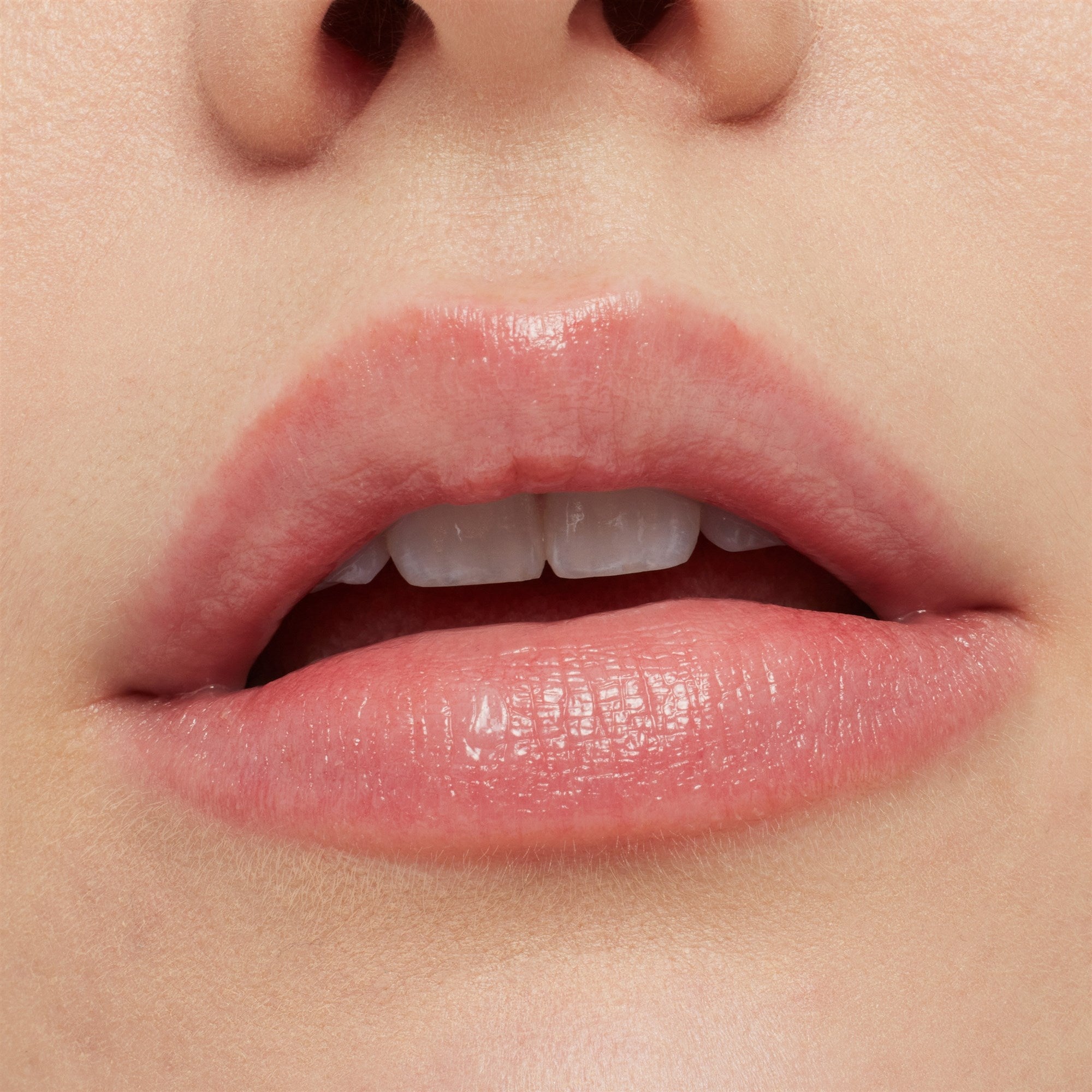 Mac MACximal Sleek Satin Lipstik   In The Clear-3