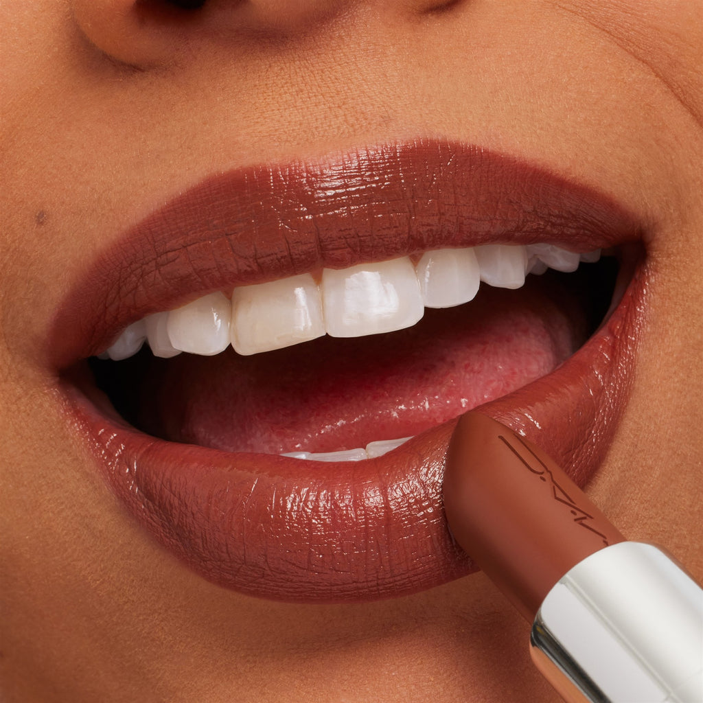 Mac MACximal Sleek Satin Lipstik   Truth Be Untold-3