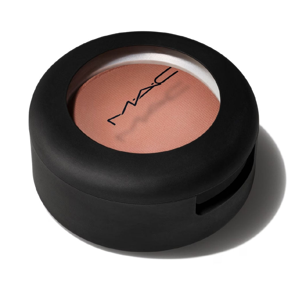 Mac Powder Kiss Soft Matte Eye Shadow What Clout-2