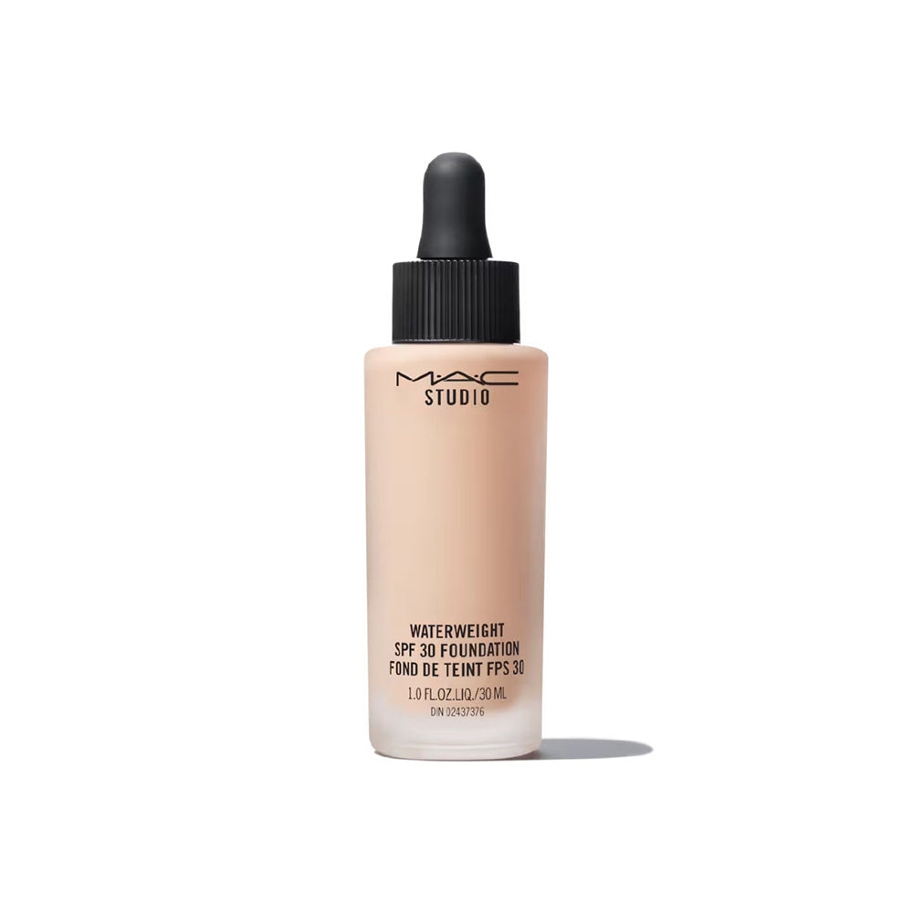 Mac Studio Waterweight Foundation SPF30 NW15-2