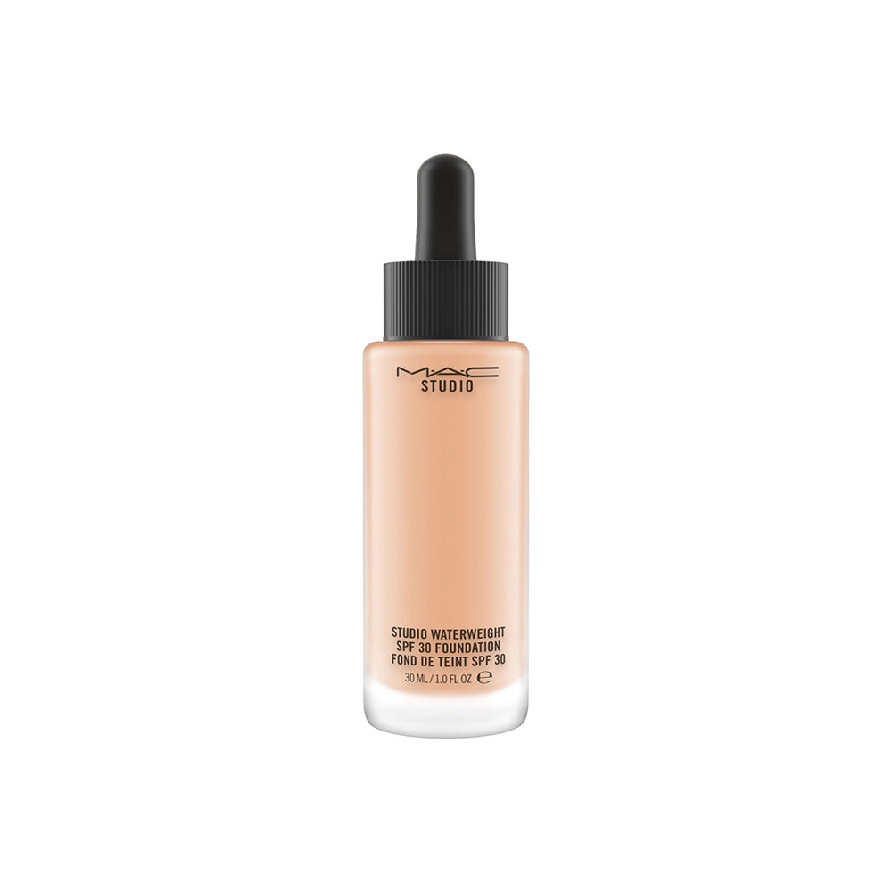 Mac Studio Waterweight Foundation SPF30 NW18-2