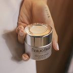 Natura Bissé Diamond Extreme Cream Light Texture-3