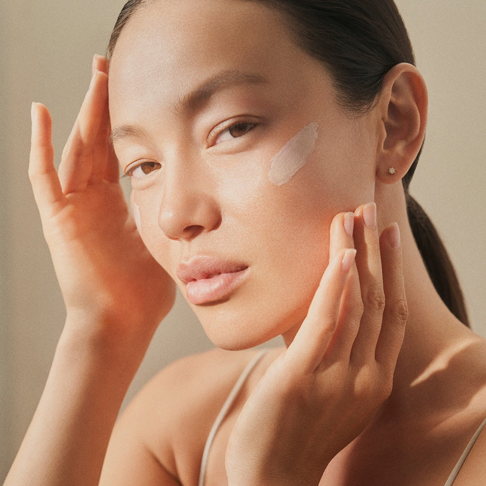 Natura Bissé Diamond Luminous Oil-free Brilliant Sun Protection SPF50 PA+++-4