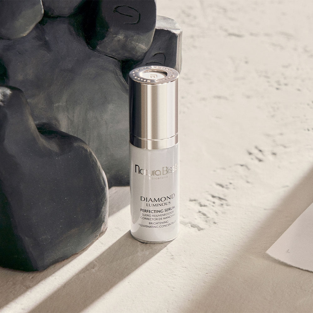 Natura Bissé Diamond Luminous Perfecting Serum-3