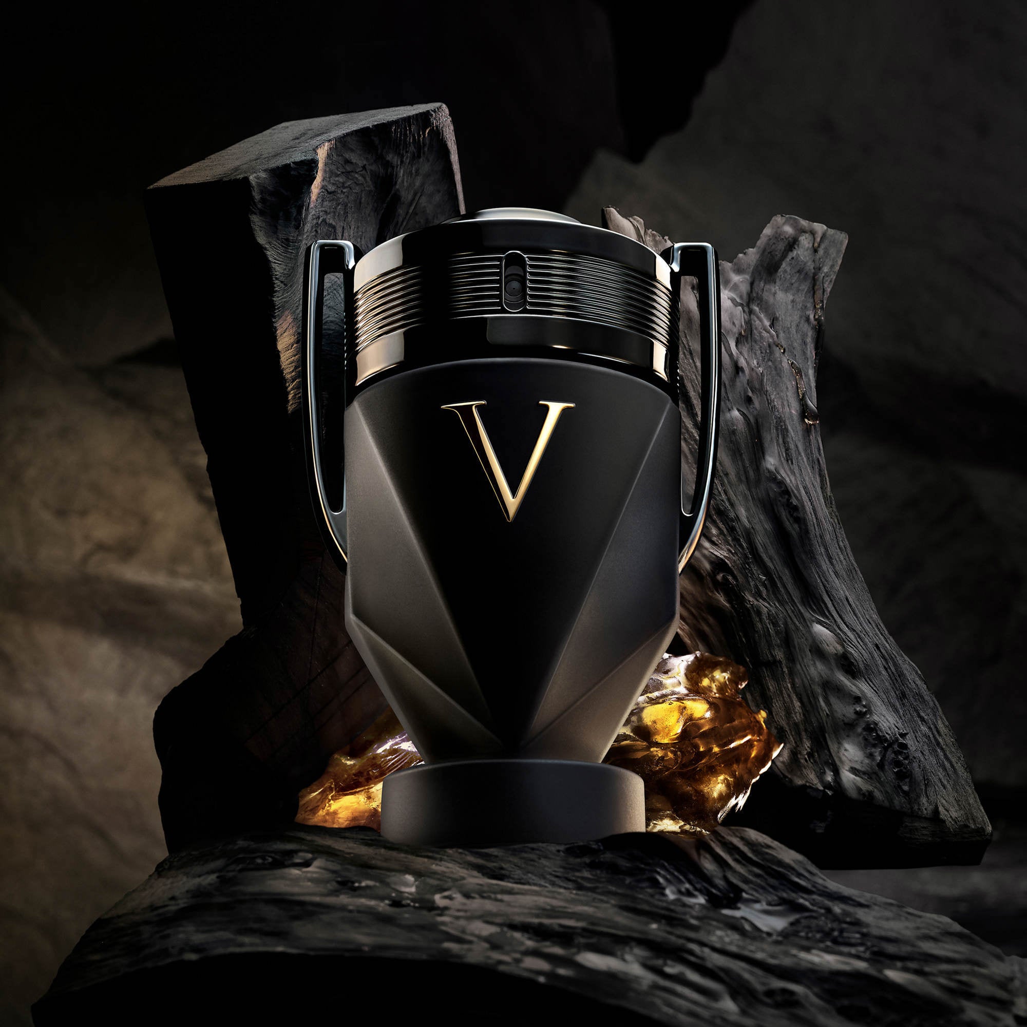 Rabanne Invictus Victory Absolu Parfum Intense-3
