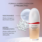 Shiseido Revitalessence Skin Glow Foundation 240 Quartz SPF30-3