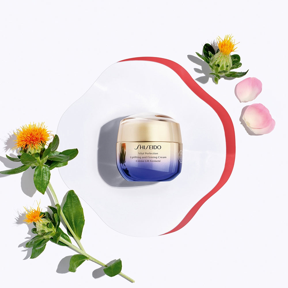 Shiseido Vital Perfection Pouch Set-4