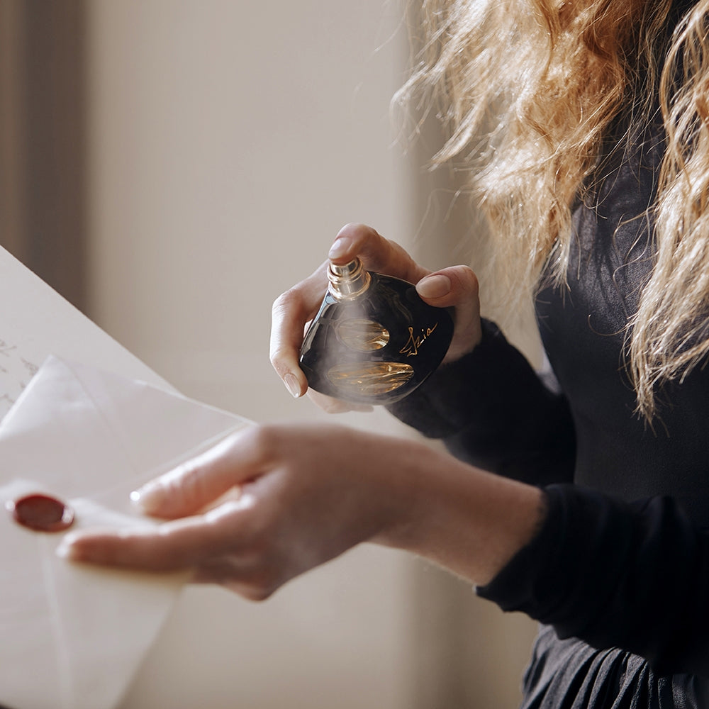 Sisley Izia La Nuit-6