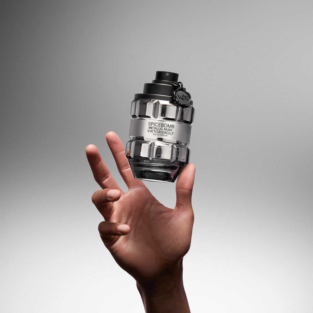 VIKTOR&ROLF Spicebomb Metallic Musk -6