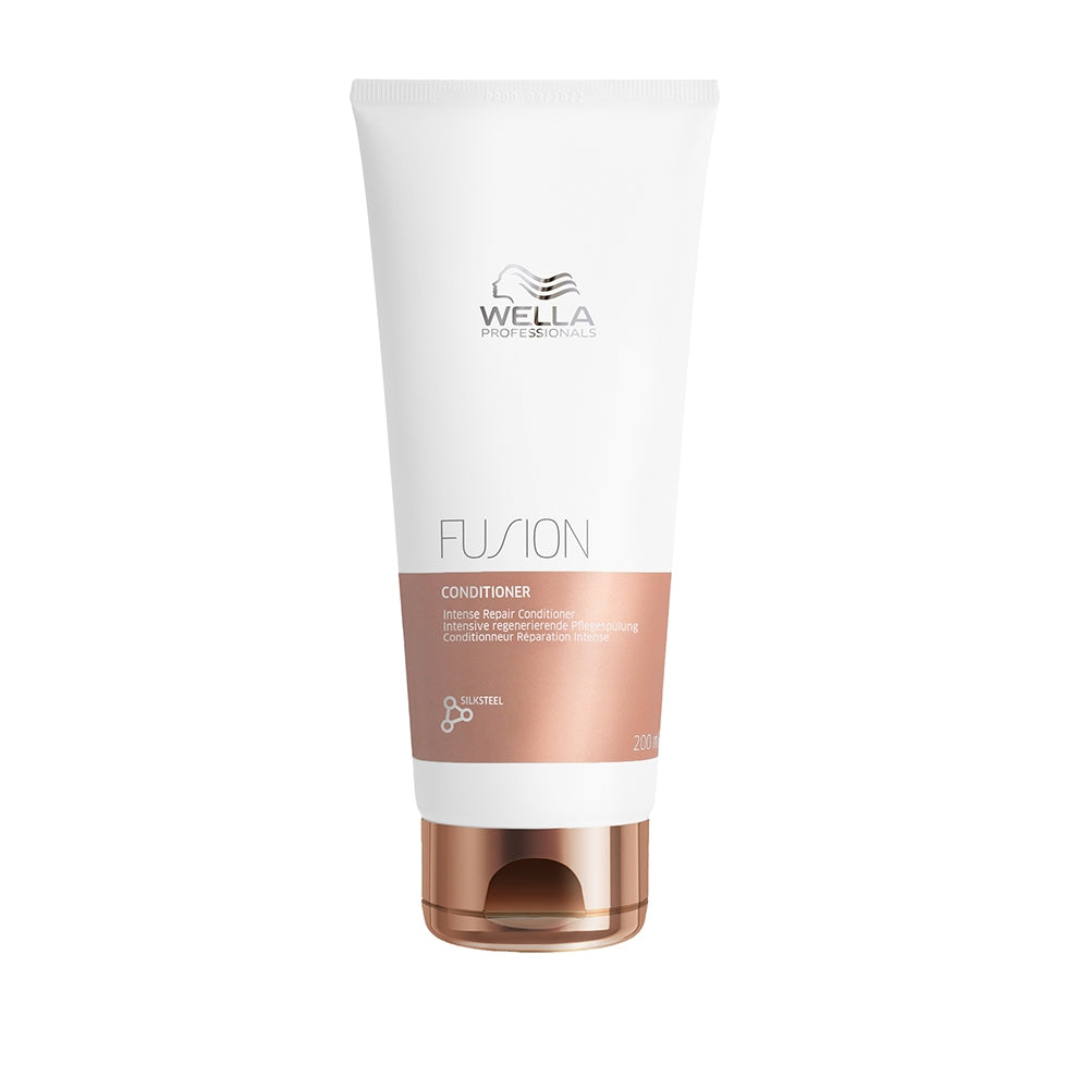 Wella Professionals Fusion Intense Repair Conditioner-11